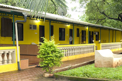 rooms in karjat heritage resort